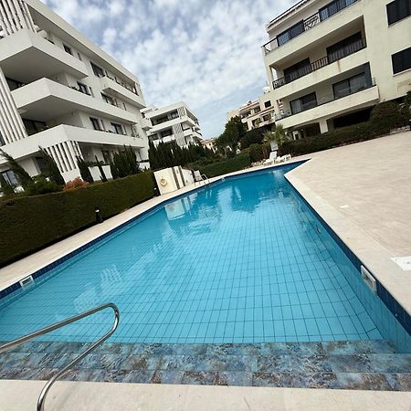 Kings Avenue - Natalia'S Apt Paphos Esterno foto