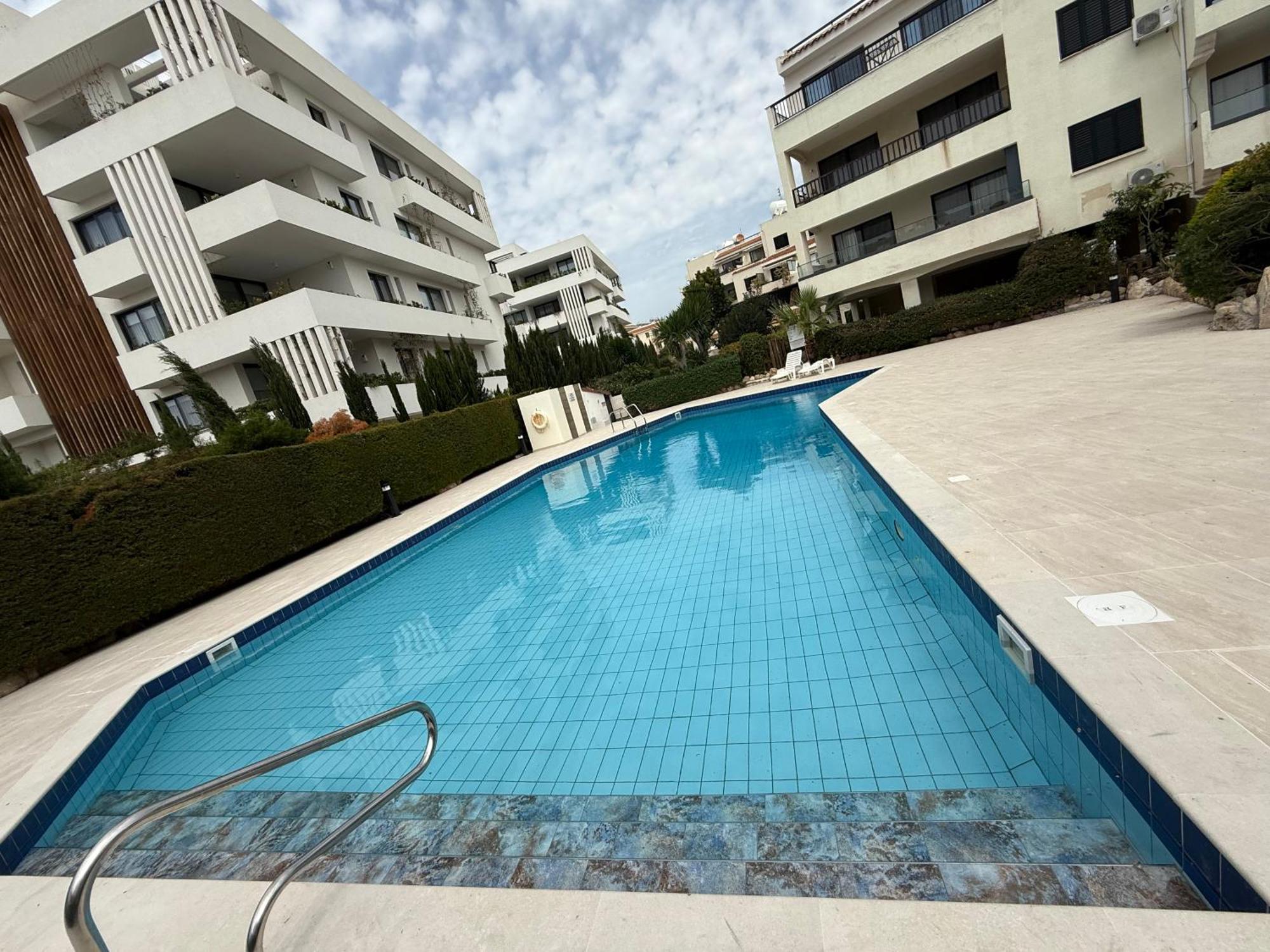 Kings Avenue - Natalia'S Apt Paphos Esterno foto