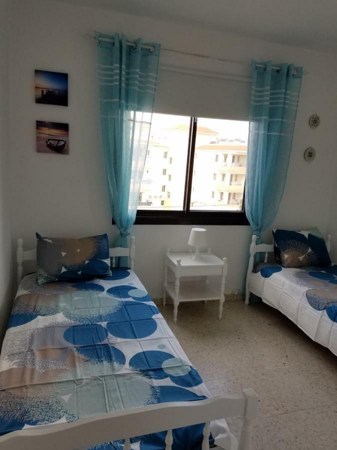 Appartamento Kings Avenue - Natalia'S Apt Paphos Esterno foto